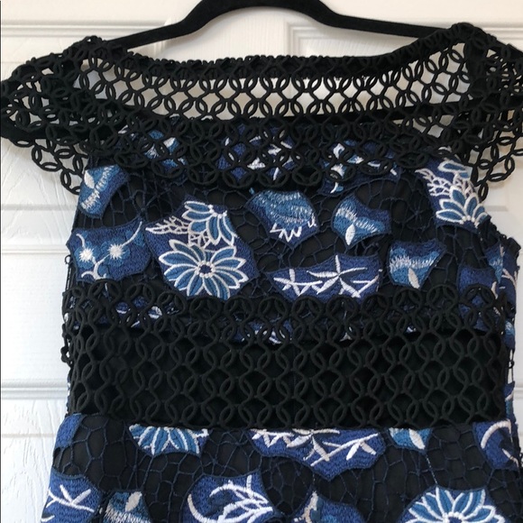 Off the shoulder knit mini - Picture 2 of 4